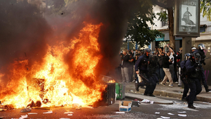 France’s debt crisis deepens as protests expose growing financial strain