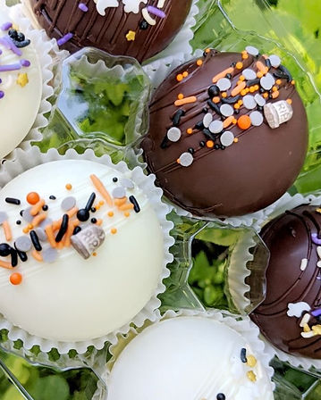 Halloween Cocoa Bombs