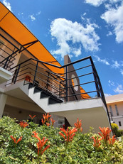 Jardin, escaleras