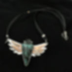 Arrow wing dark