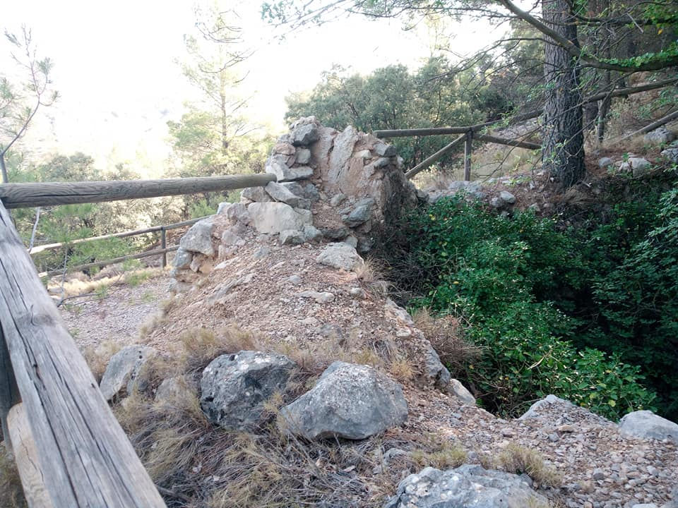 Wanderung auf den Puig Campana Pozo de nieve 