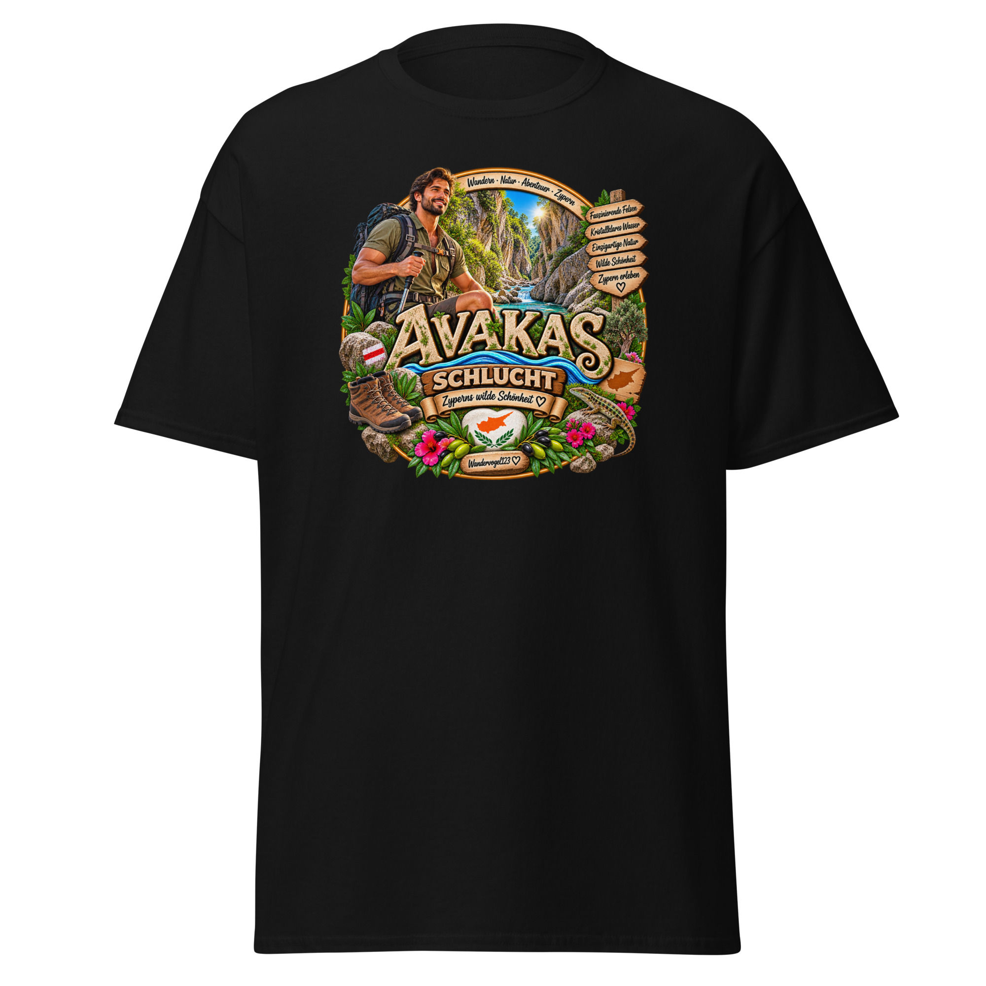 Avakas Schlucht T-Shirt mit männlichem Wanderer, Felsen und Natur auf Zypern