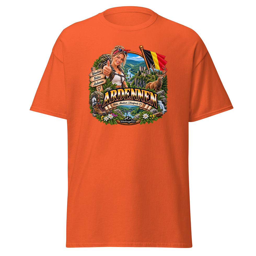 Thumbnail: Ardennen T-Shirt Design mit Wanderin, Rucksack, Hirsch, Flusstal, Wasserfall und belgischer Flagge