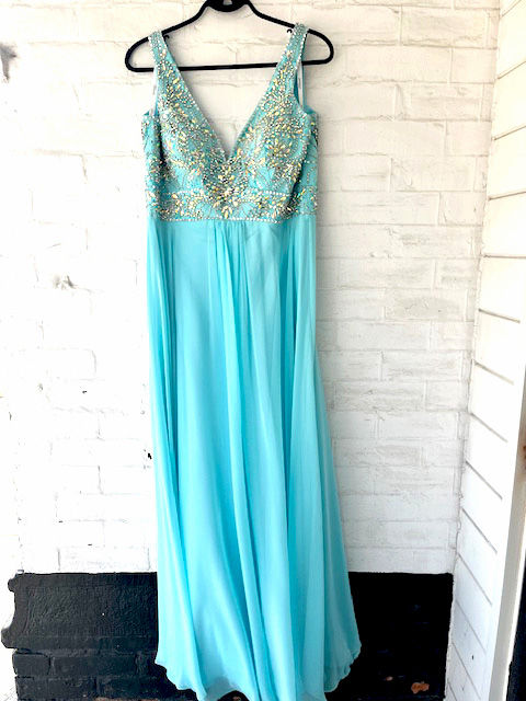 Elegant Sequin & Satin Gown - Size 16