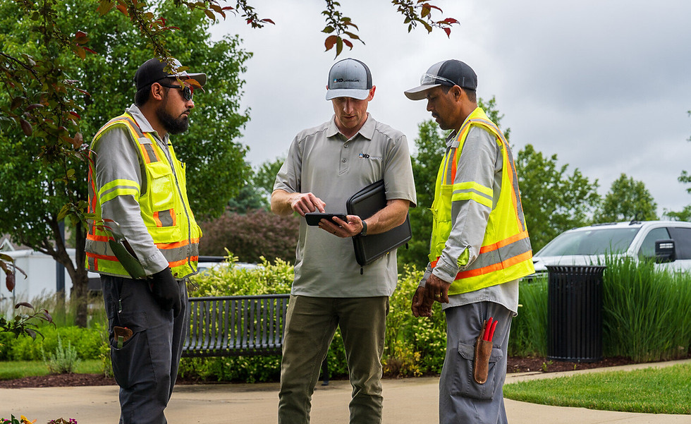 landscaper huddle