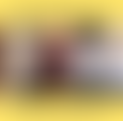 Qual o significado da expressão “you crack me up” em Inglês?