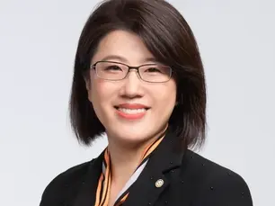 Tina Lo