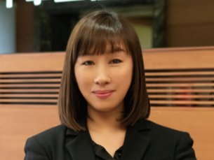 Mona Wang