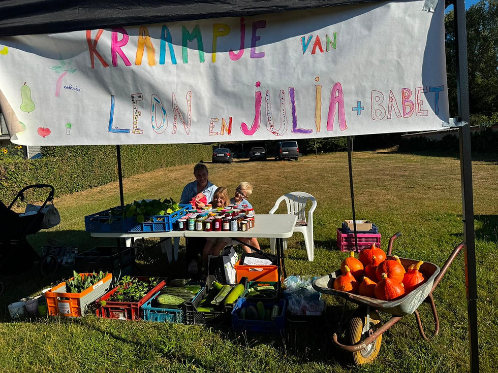 Kraampje van Leon, Julia en Babet