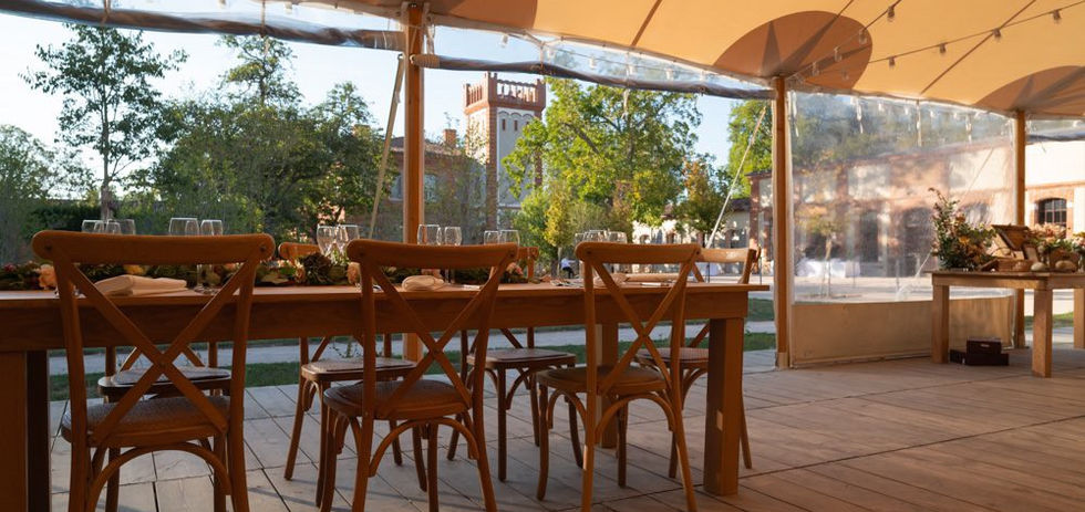 réceptions familiales et d'entreprises sous la tente aux portes de Toulouse