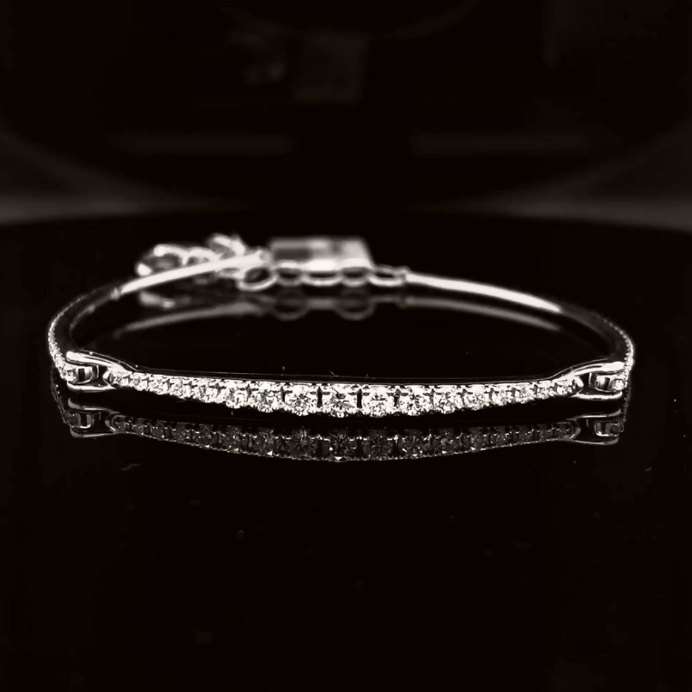 SOVIA Italy 18k White Gold Diamond-Encrusted Bracelet/Bangle front