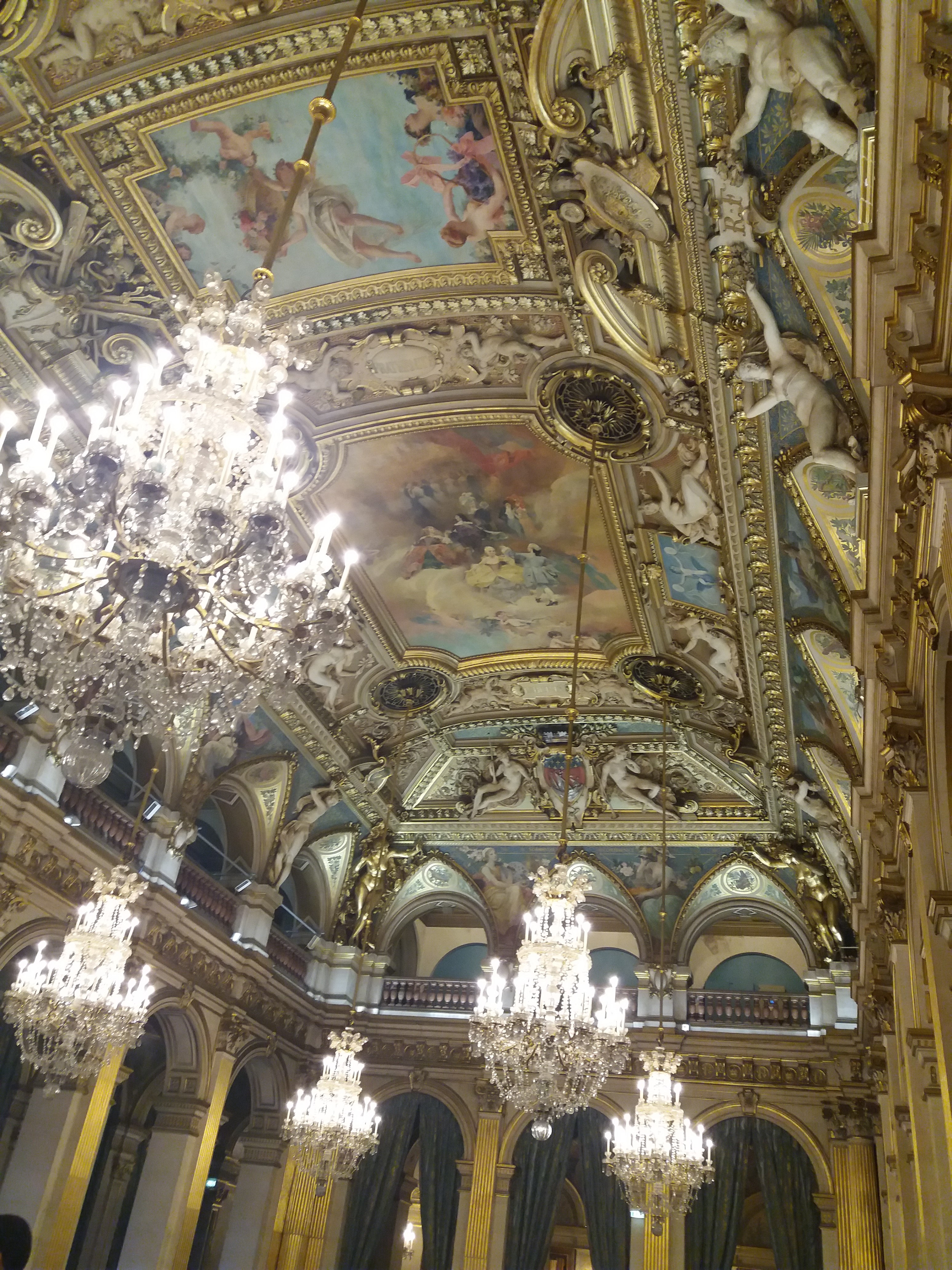 Paris : hôtel de ville - town hall