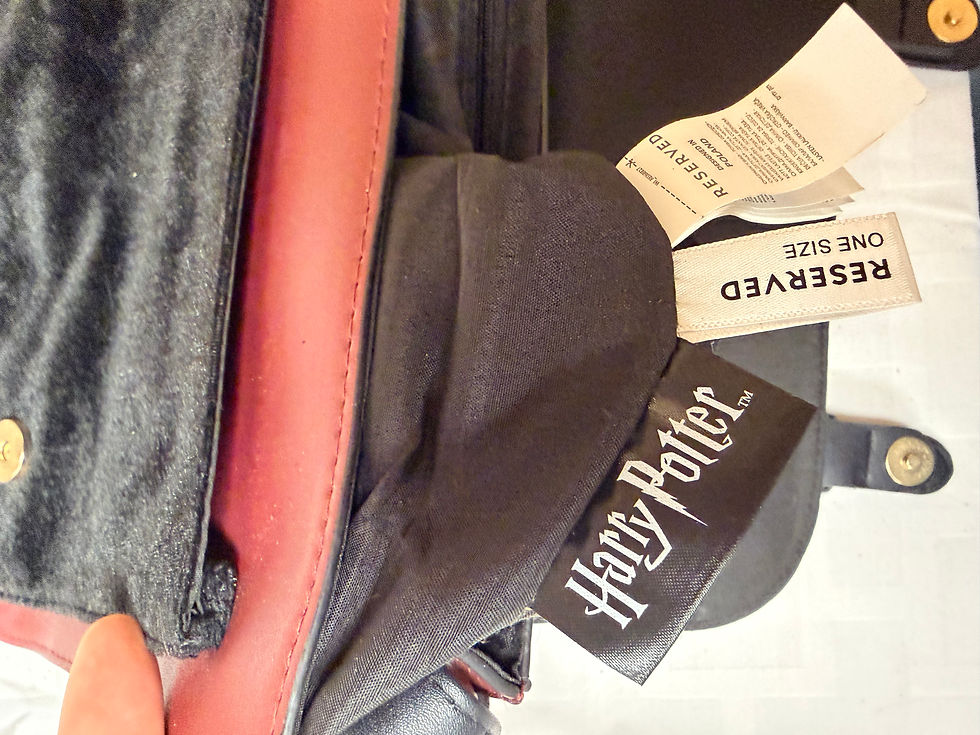 Thumbnail: Harry Potter Hogwarts Maroon And black Messenger Satchel Bag , 12”x9.5”x2.5”