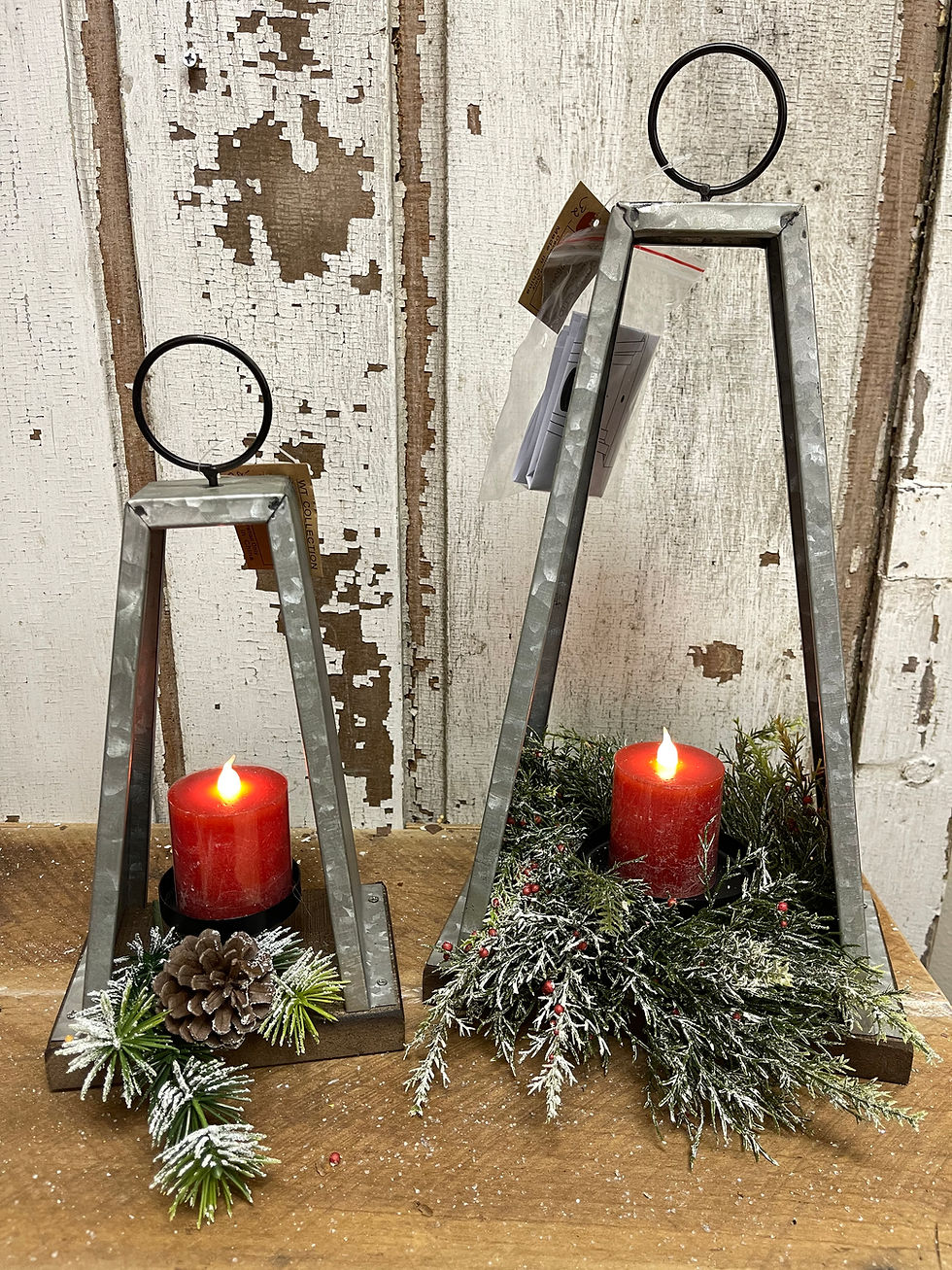 Thumbnail: Galvanized metal Pendulum Candle Holder Small
