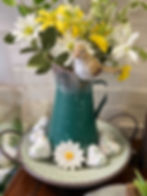 set of 6 wood puffy hearts that are coated in a white enamel printed with daisies, 3 are 2.75", 3 are 2", tabletop decor