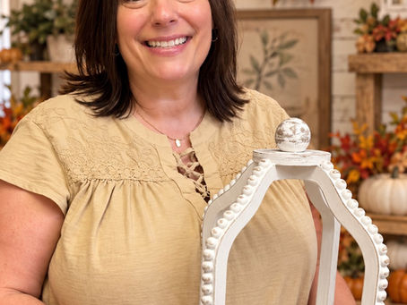Three Ways to Style One Lantern for Fall đ