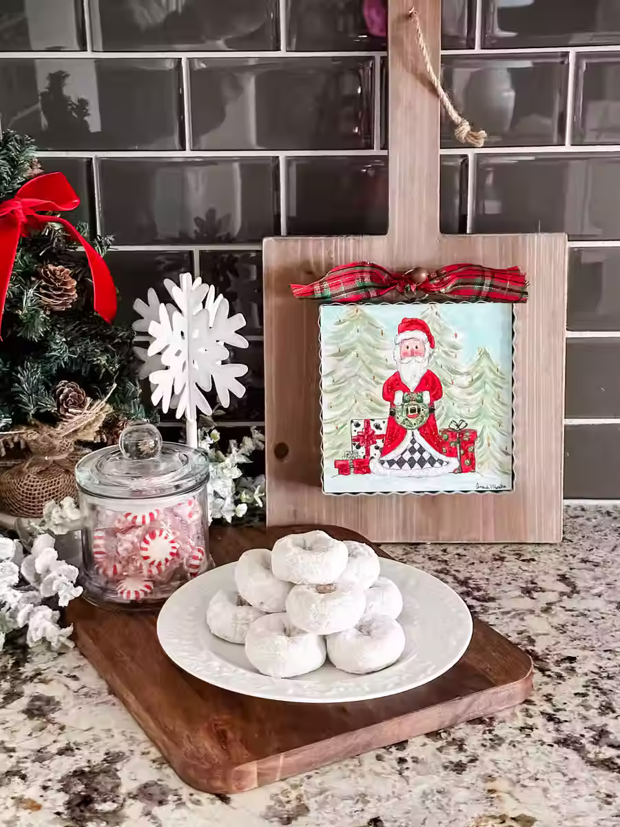 6" x 7" x 1" Round Top Collection print of Santa holding a wreath, metal corrugated frame, use alone or with Round Top base