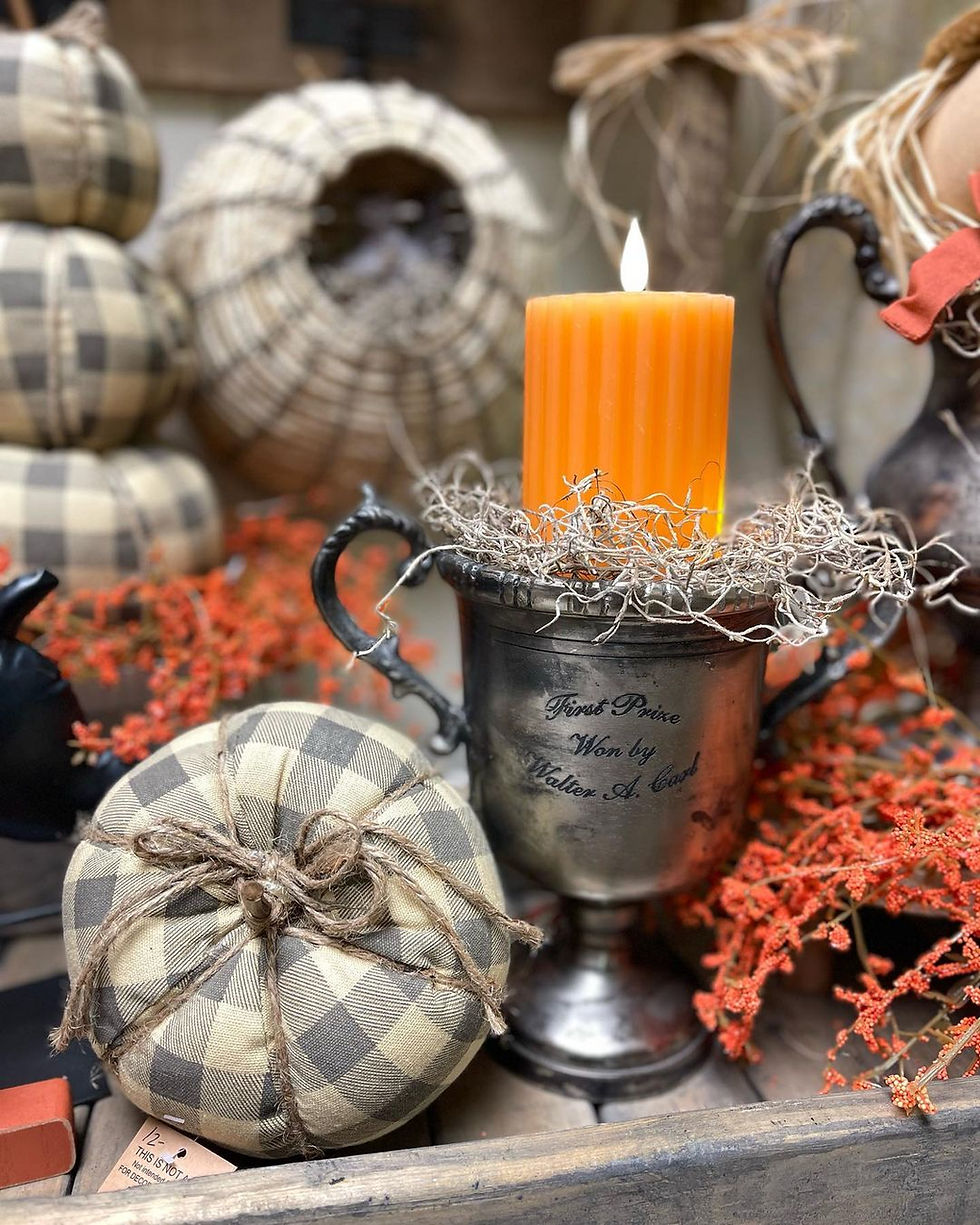 5.5β x 6β stuffed fabric pumpkin, grey & cream checked fabric, stick stem, jute ribs & jute bow on stem