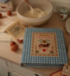 10.75" W × 12" L × 2" H Rifle Paper Co 175 page recipe binder, Home Sweet Home illustrated