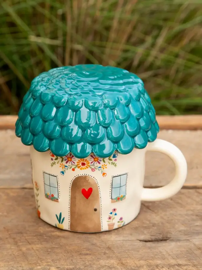 Lid 2in H x 4.25in, Cup 3.5in H x 3.25in diameter, 2oz, Ceramic, Dishwasher safe top rack only, not recommended for microwave