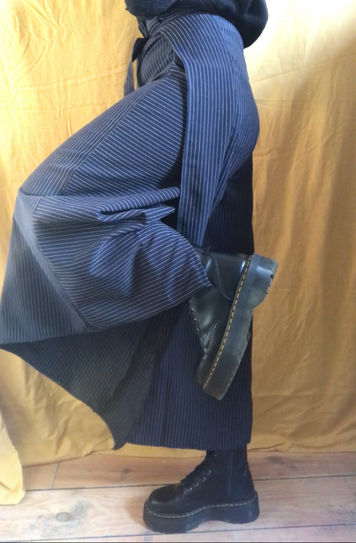Thumbnail: Workshop Broek of rok in wikkel genaaid