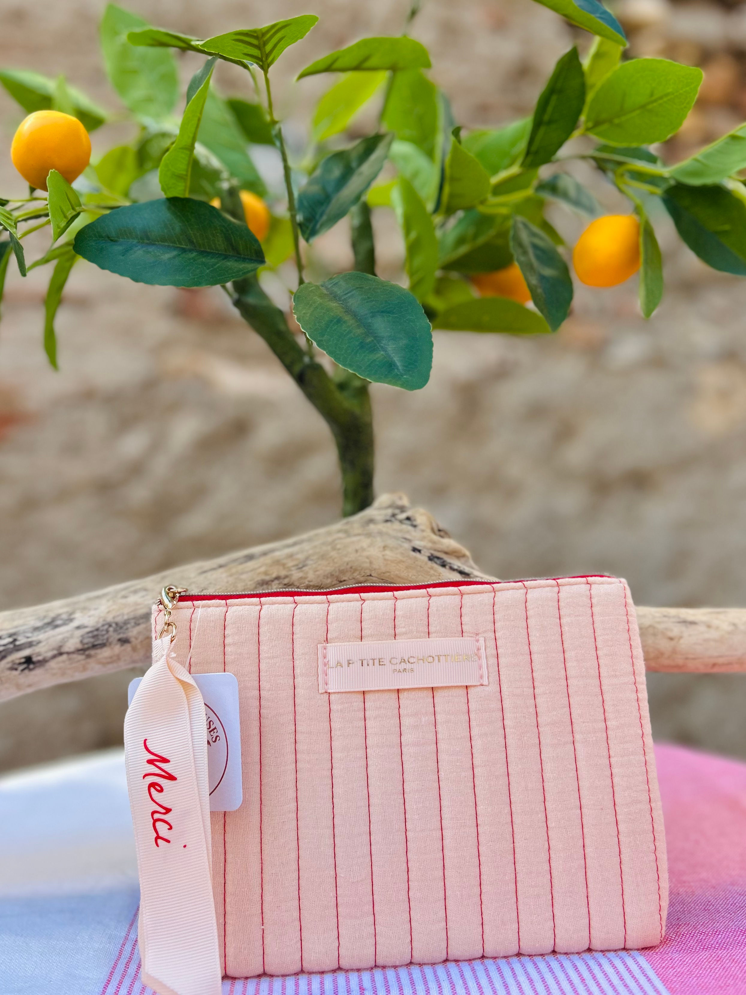 Pochette plate • Merci beige