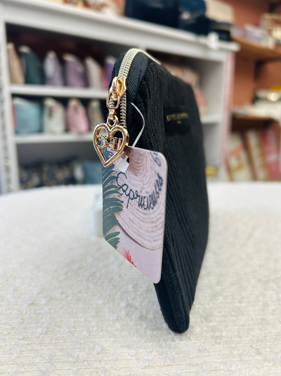 Miniature : Pochette plate velours ras • La p’tite Cachottière 