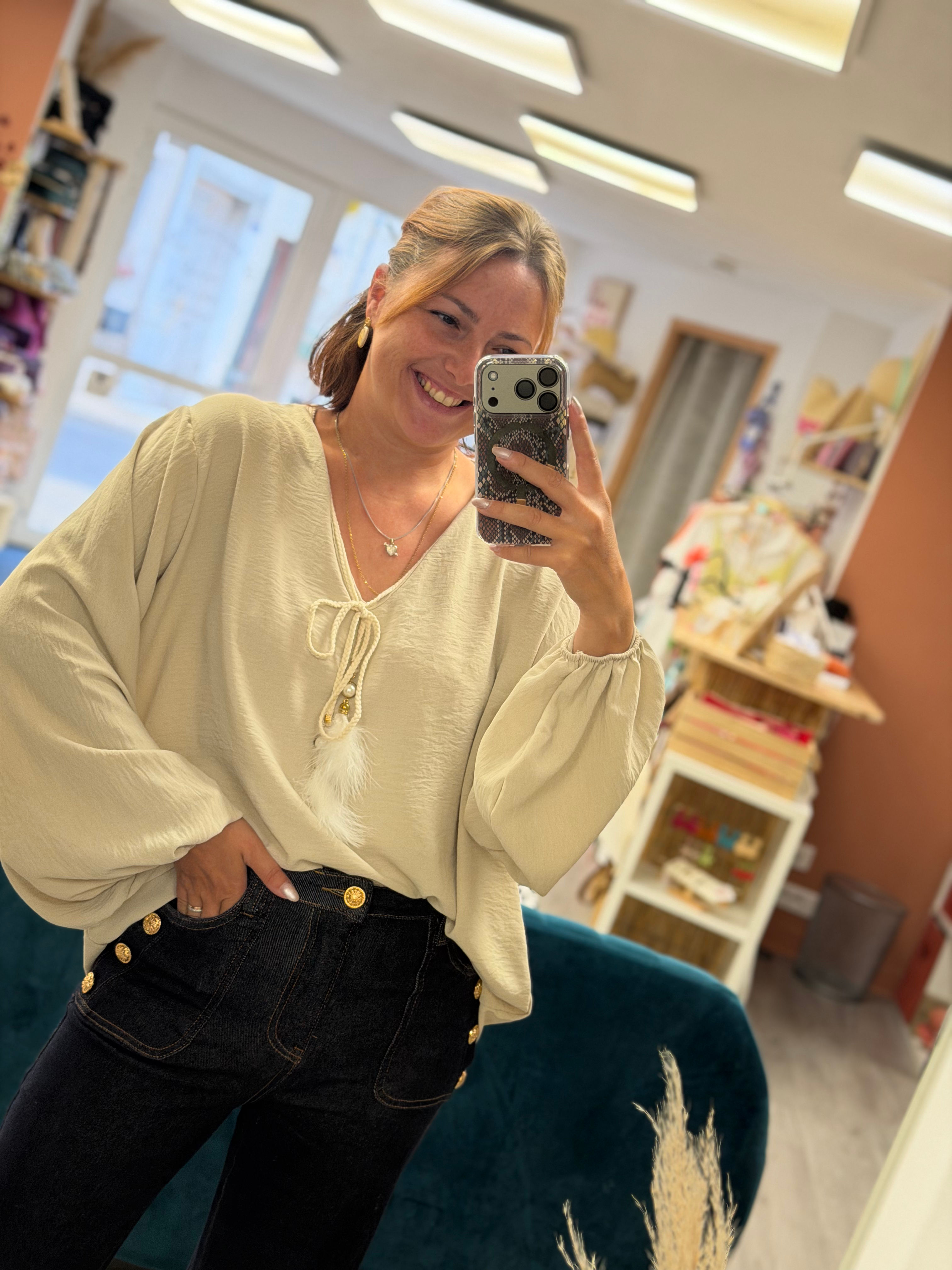 Blouse Eva • beige