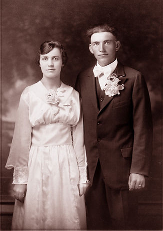 OttoHattie1917_edited_edited.jpg