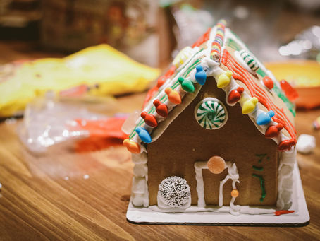 December 12 - Gingerbread House Day