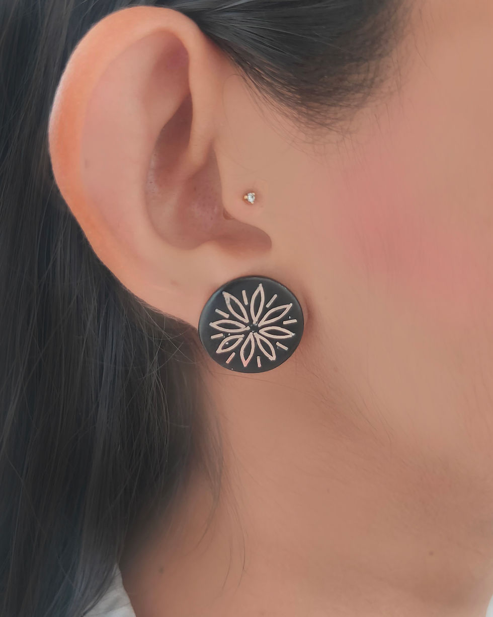 Thumbnail: Bidri Round Stud Earring