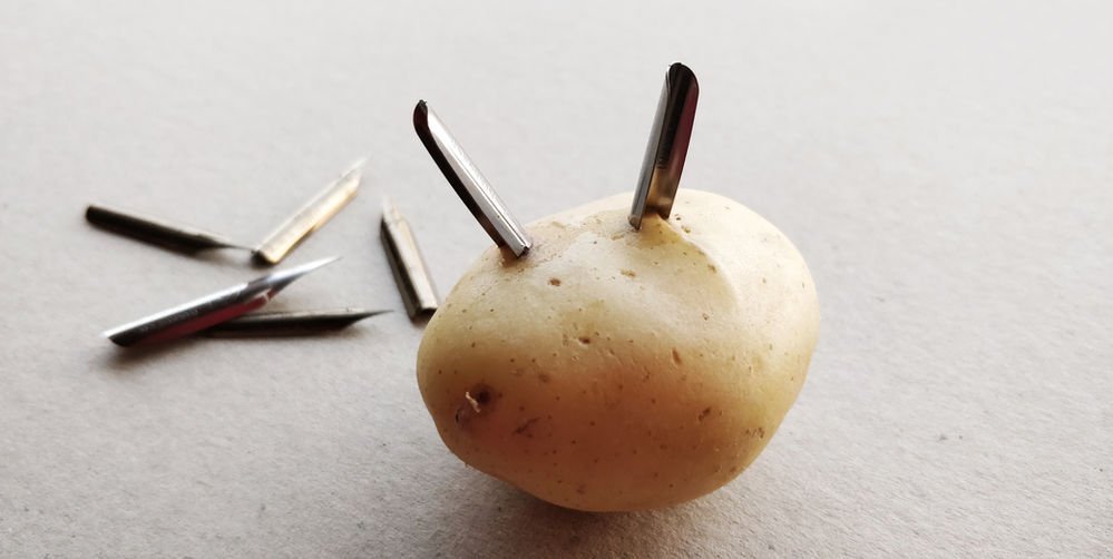 How to prepare, clean & store your calligraphy nibs with these simple