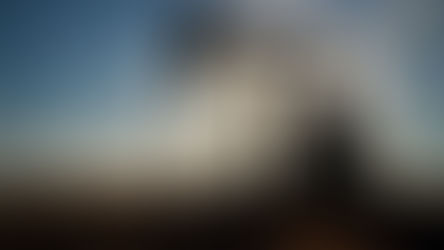 Oil Prices Edge Up as Traders Weigh Supply Risks