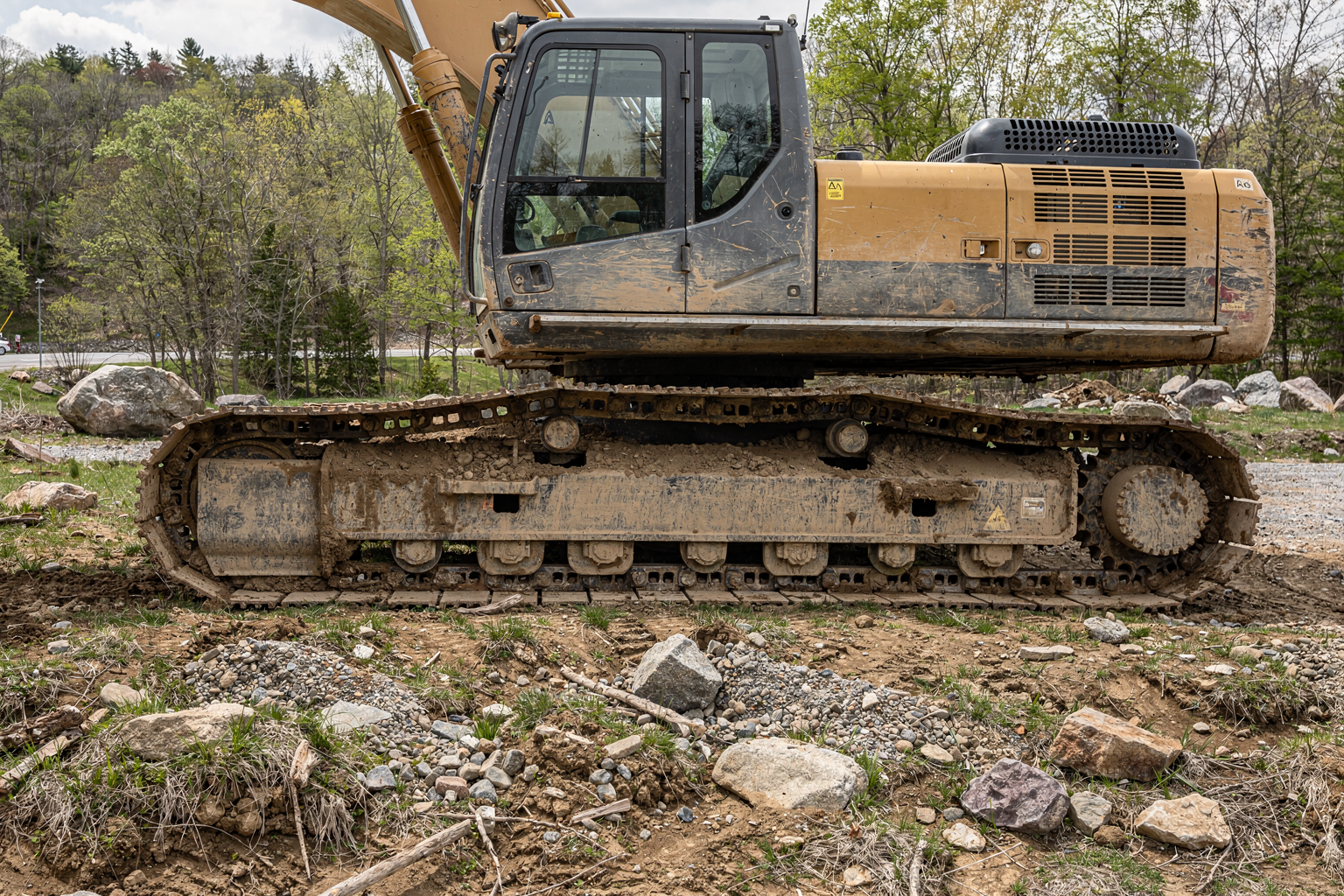 Excavator Undercarriage Replacement