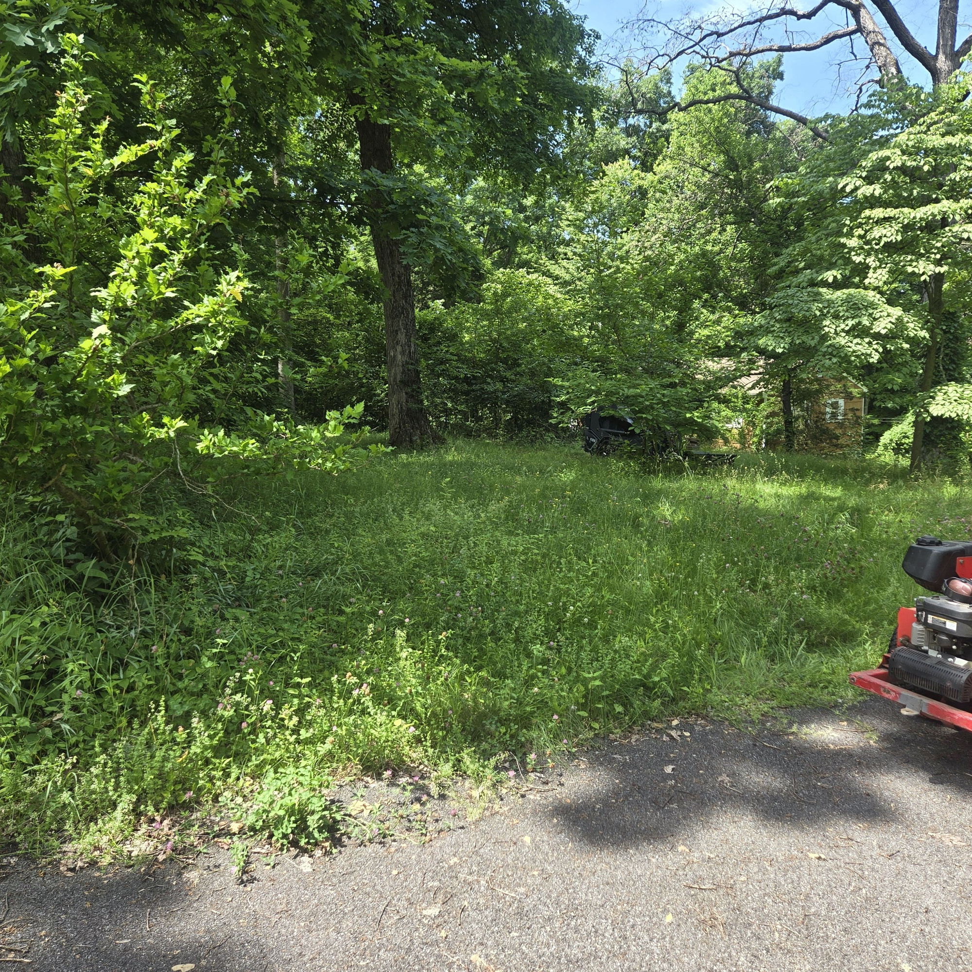 Zero-Turn Mower Deck Rebuild — Field Spindle and Bearing Replacement