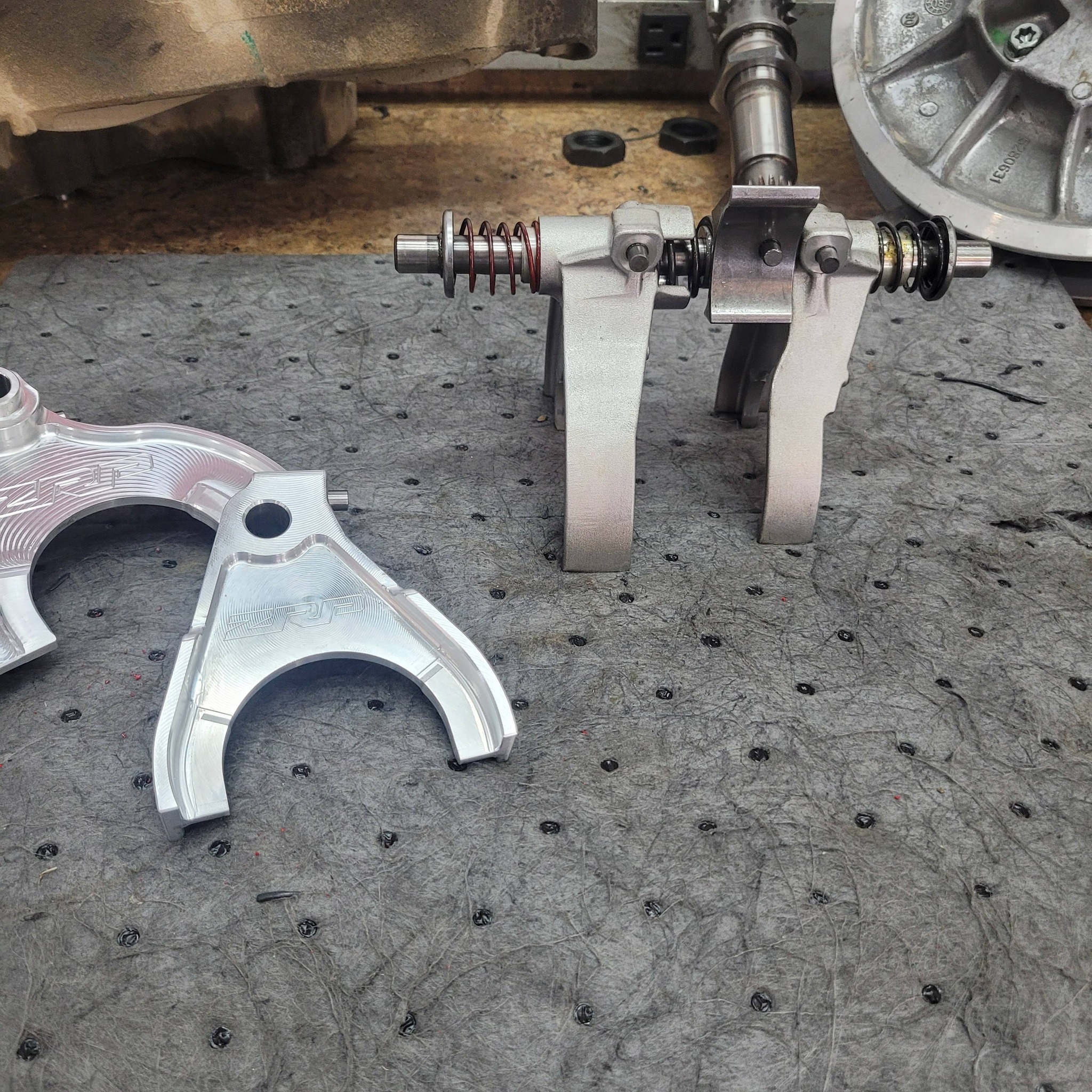 Farm Tractor PTO Rebuild — Field-Replaceable Clutch and Plate Repair