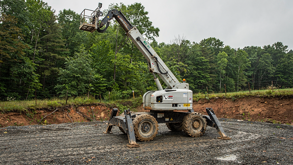 Aerial Lift Hydraulic Service in Ossining, NY