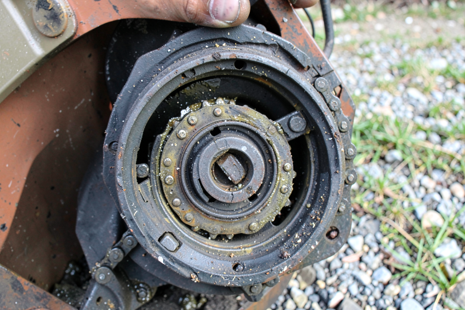 Skid Steer Drivetrain Rebuild — On-Site Drivetrain Teardown and Rebuild Capability