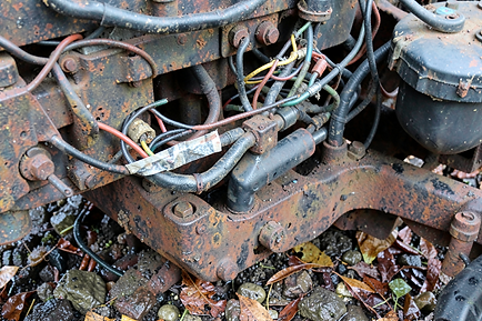 Compact Utility Tractor Engine Repair — Operator-Focused Engine Care for Clinton Corners Tractors