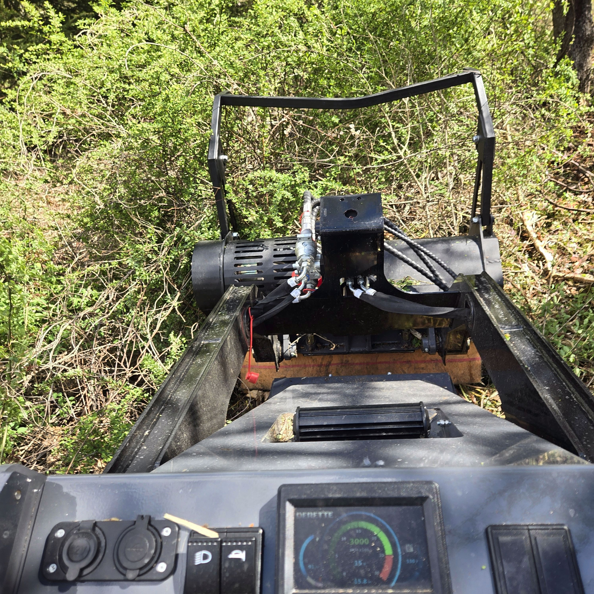 Zero-Turn Mower Deck Rebuild — Blade Balancing, Sharpening, and Deck Leveling