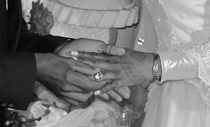 Henna 8 b+w.jpg
