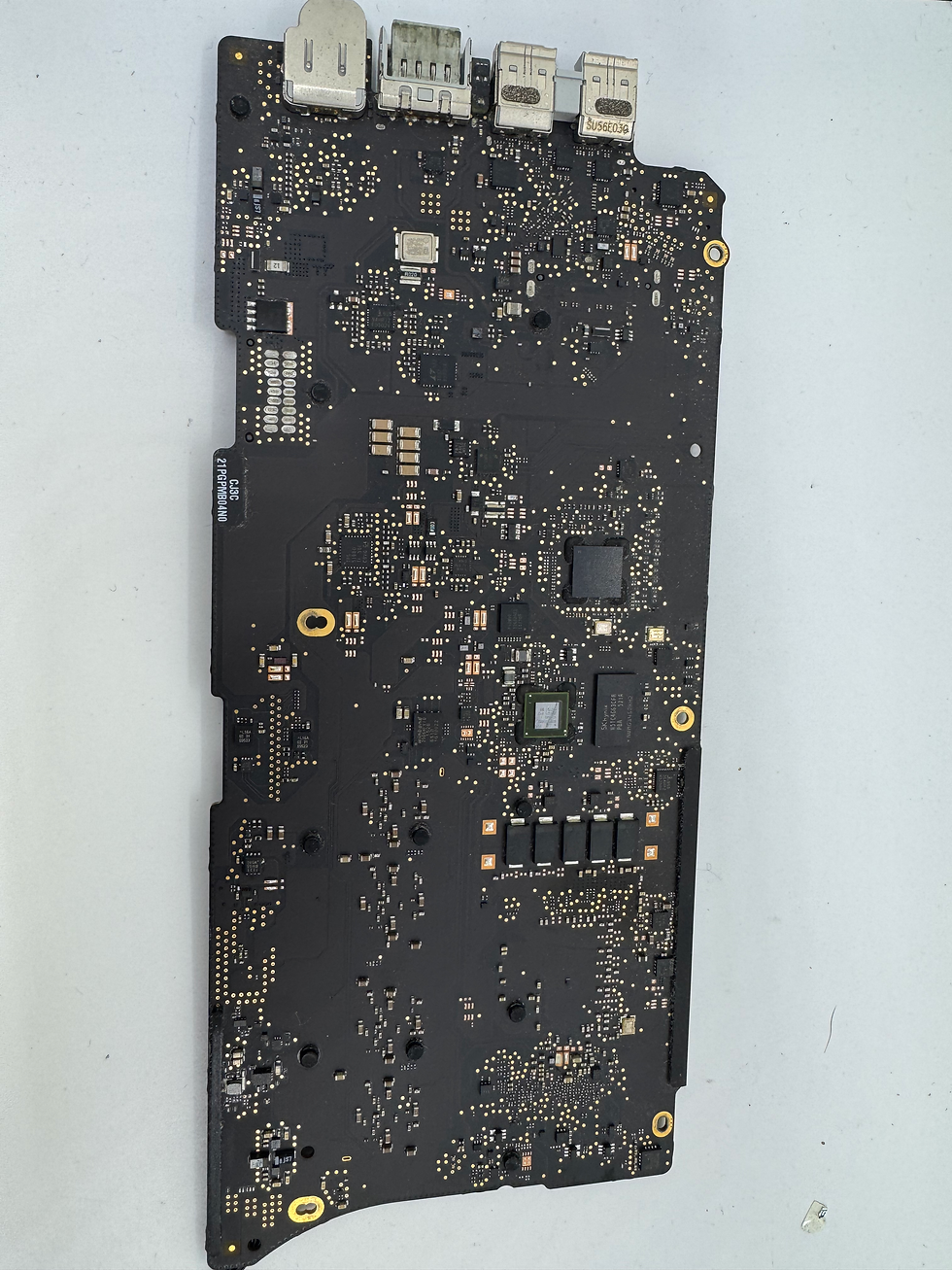 Thumbnail: Apple MacBook Logic Board & I/O Board Set – For Parts / Repair  Original Apple M