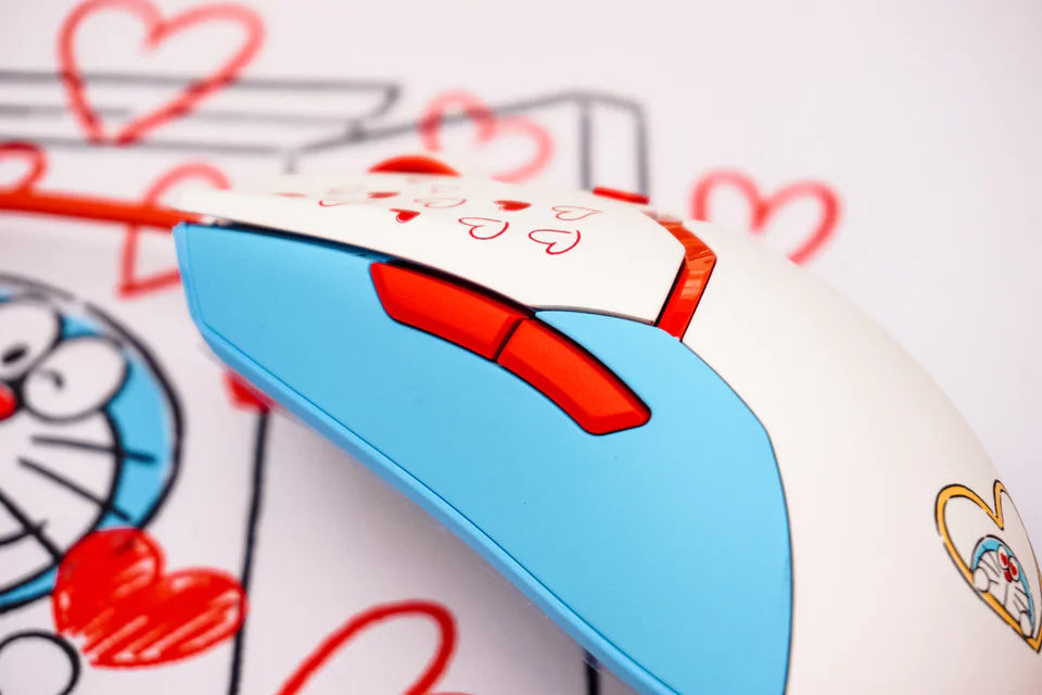 Thumbnail: Razer Doraemon 50th Anniversary Viper Mini Gaming Mouse + Goliathus Mouse Pad Li