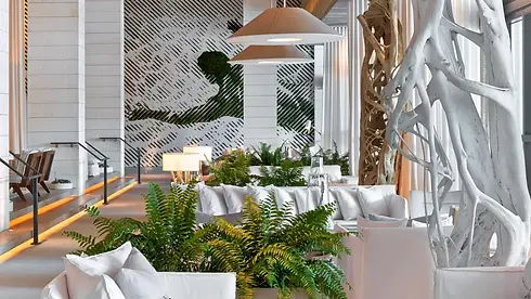 667eed7b1299b4d28c5e17e2_667da6b786912ec6374527e3_Miami20Lounge20Lobby20120South20- 1.webp