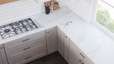 Shaker style kitchen cabinets with soft-close doors, Rogue Valley