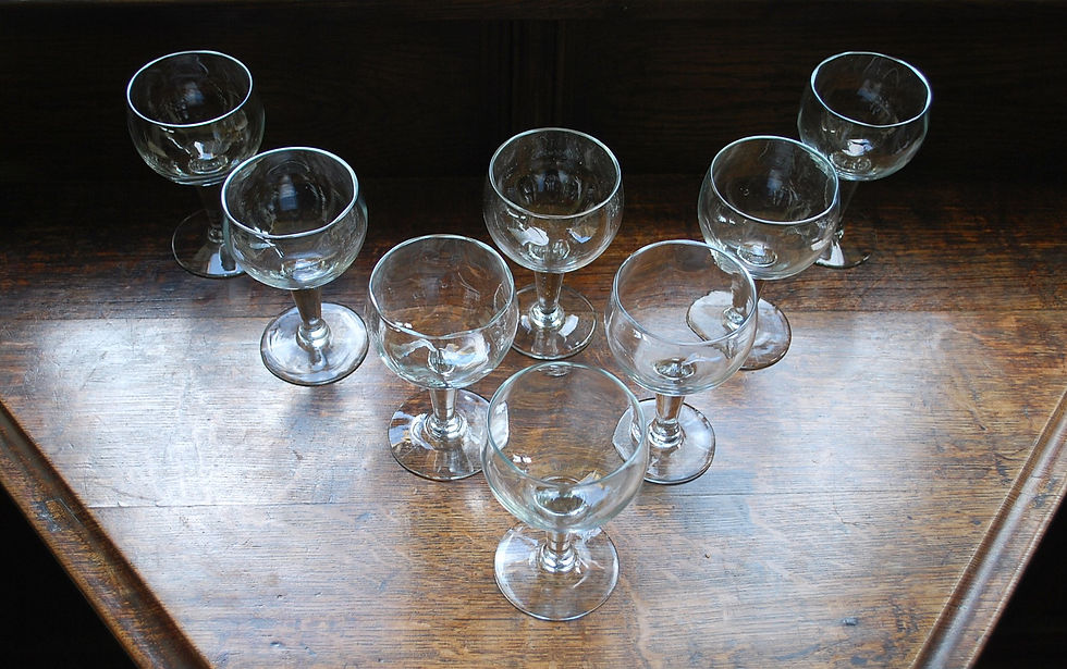 Thumbnail: Set of 8 Wine Glasses