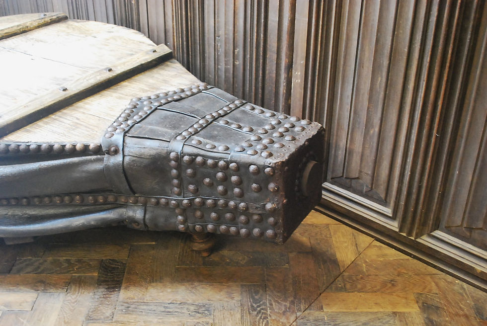 Thumbnail: Large Bellows Coffee Table