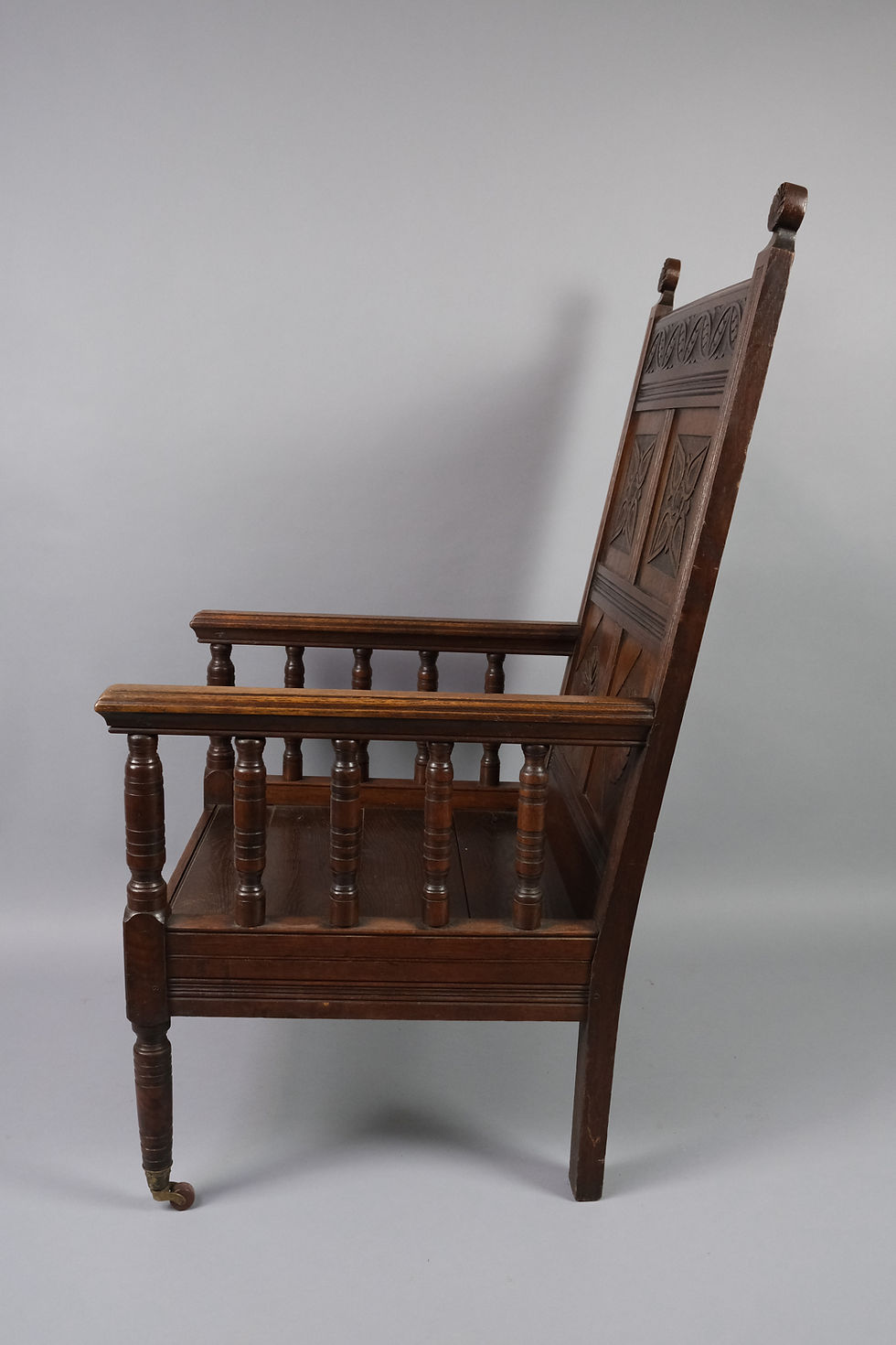 Thumbnail: Arts and Crafts Oak Armchair
