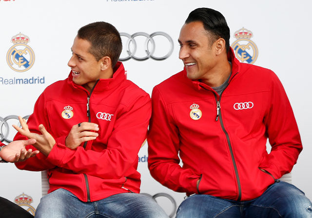 Navas y Chicharito.jpg