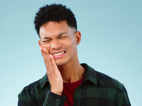 Beyond Dentures: Reclaiming Your Smile with Dental Implants
